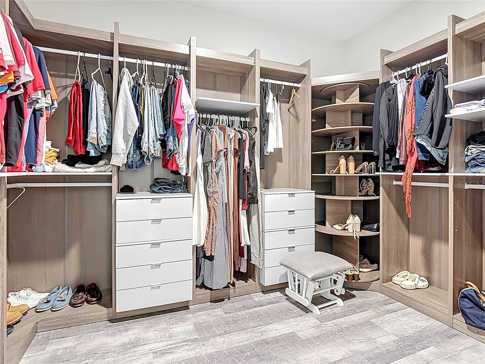 Image 43 of 84 For 1807 Westerham Avenue