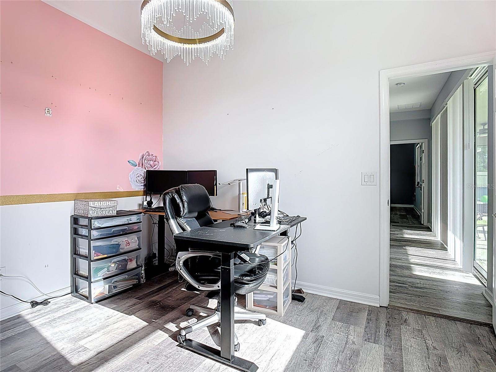 Image 59 of 84 For 1807 Westerham Avenue