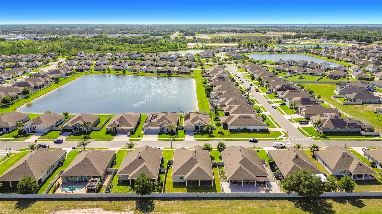 Image 71 of 84 For 1807 Westerham Avenue