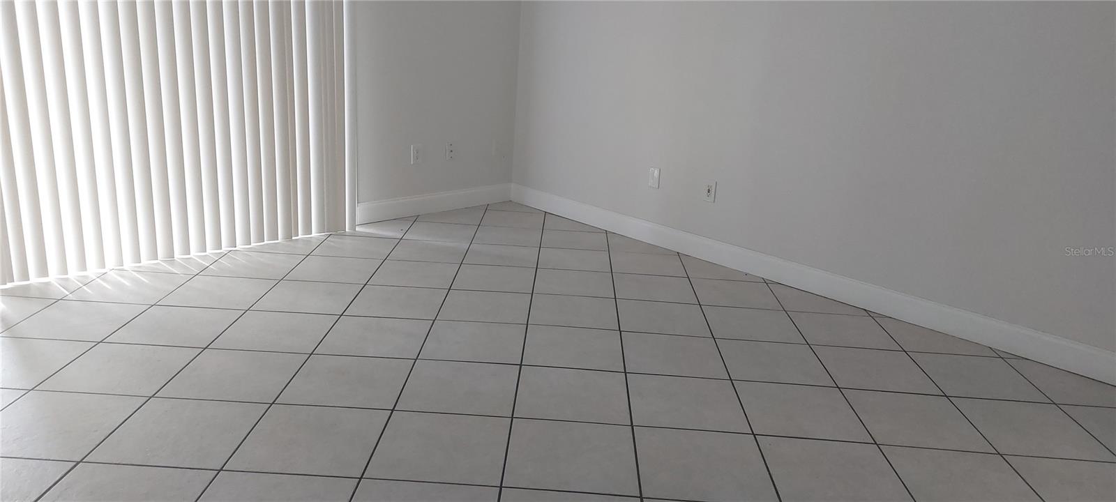 Image 16 of 18 For 546 Orange Drive 13