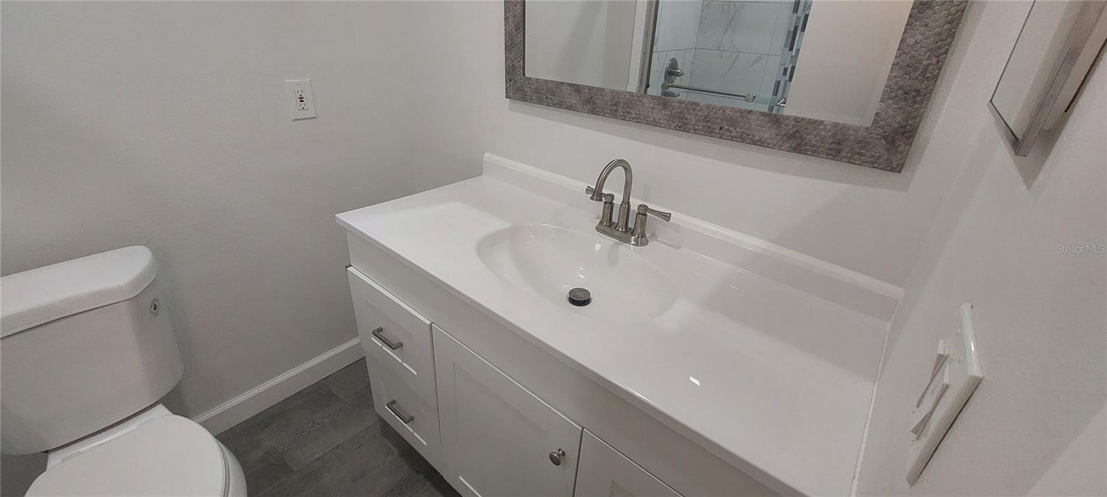 Image 5 of 18 For 546 Orange Drive 13