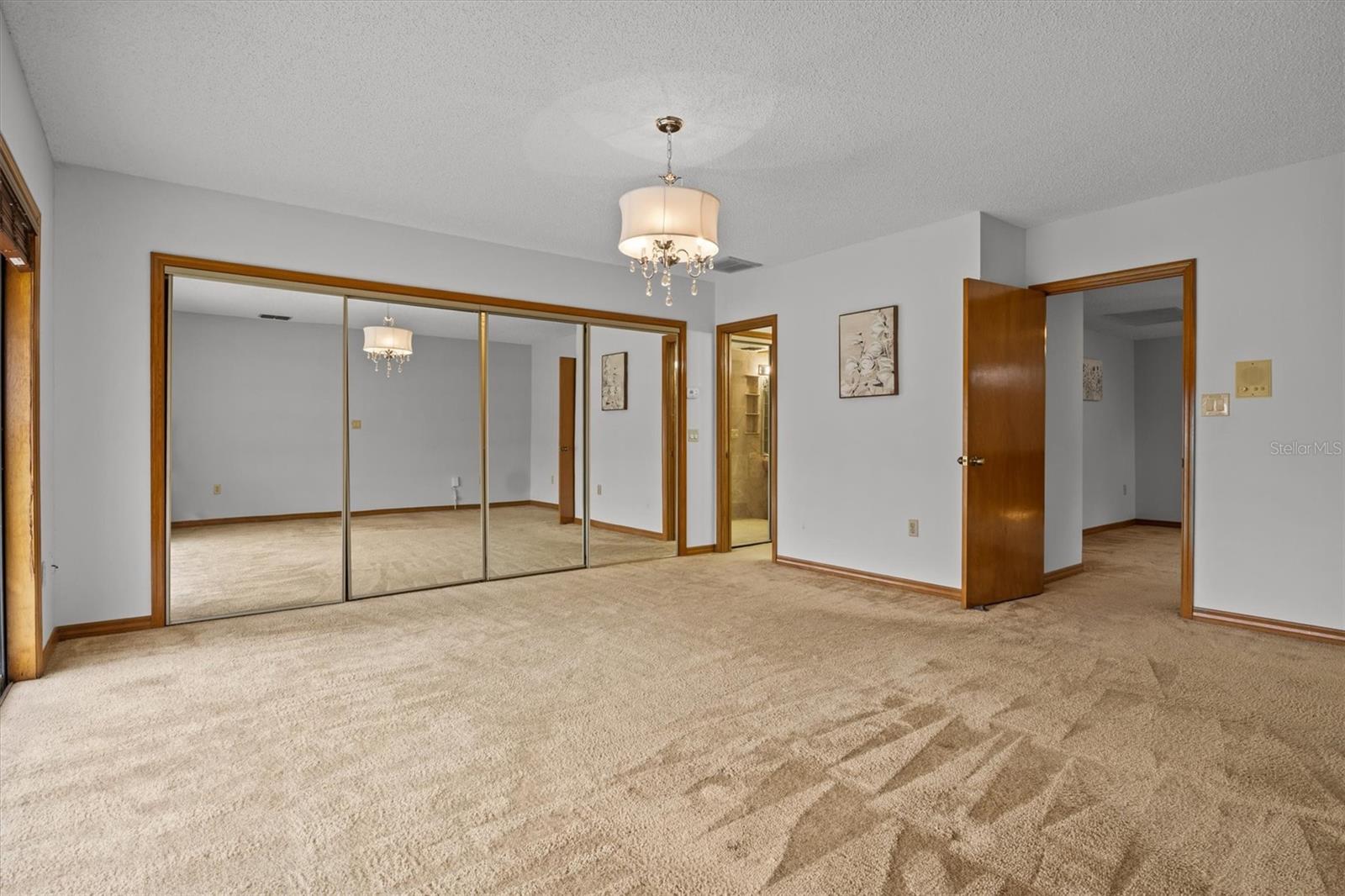 Image 26 of 50 For 23 Casarena Court