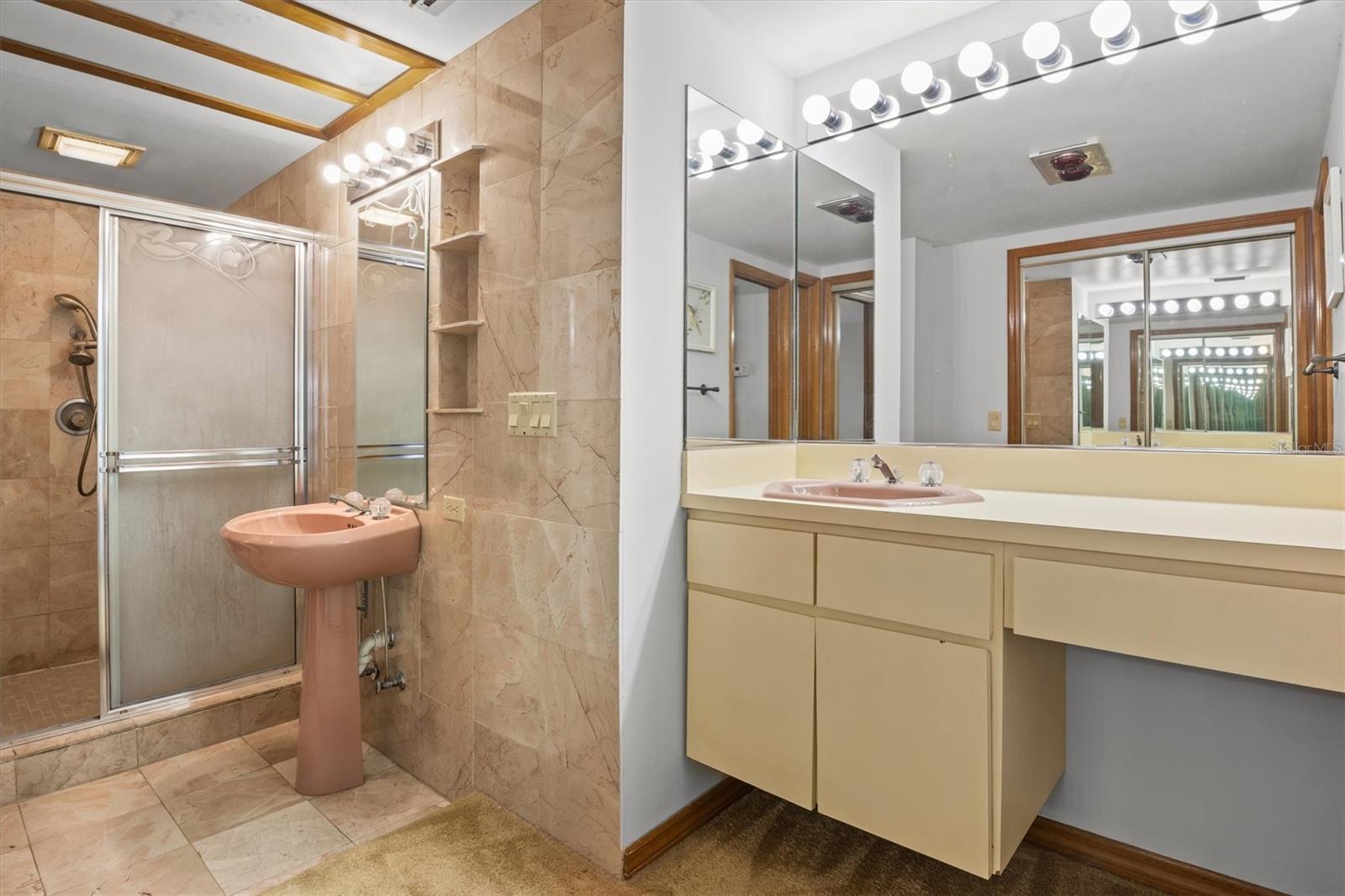 Image 27 of 50 For 23 Casarena Court