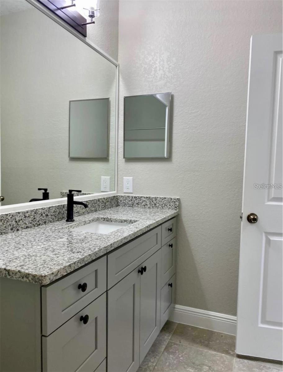 Image 12 of 23 For 3011 Hemingway Circle 3011