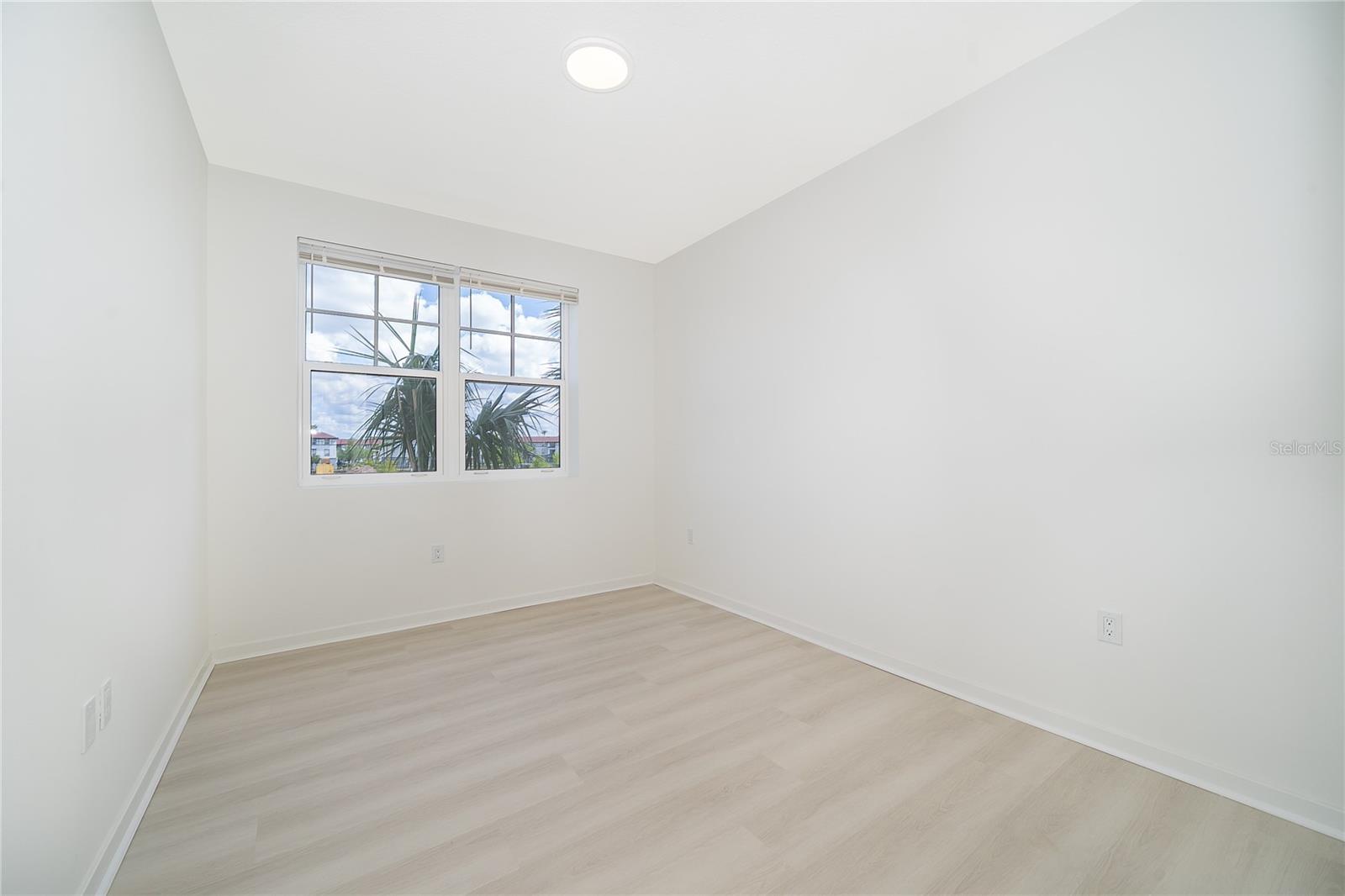 Image 18 of 45 For 5579 Millenia Park Blvd  216