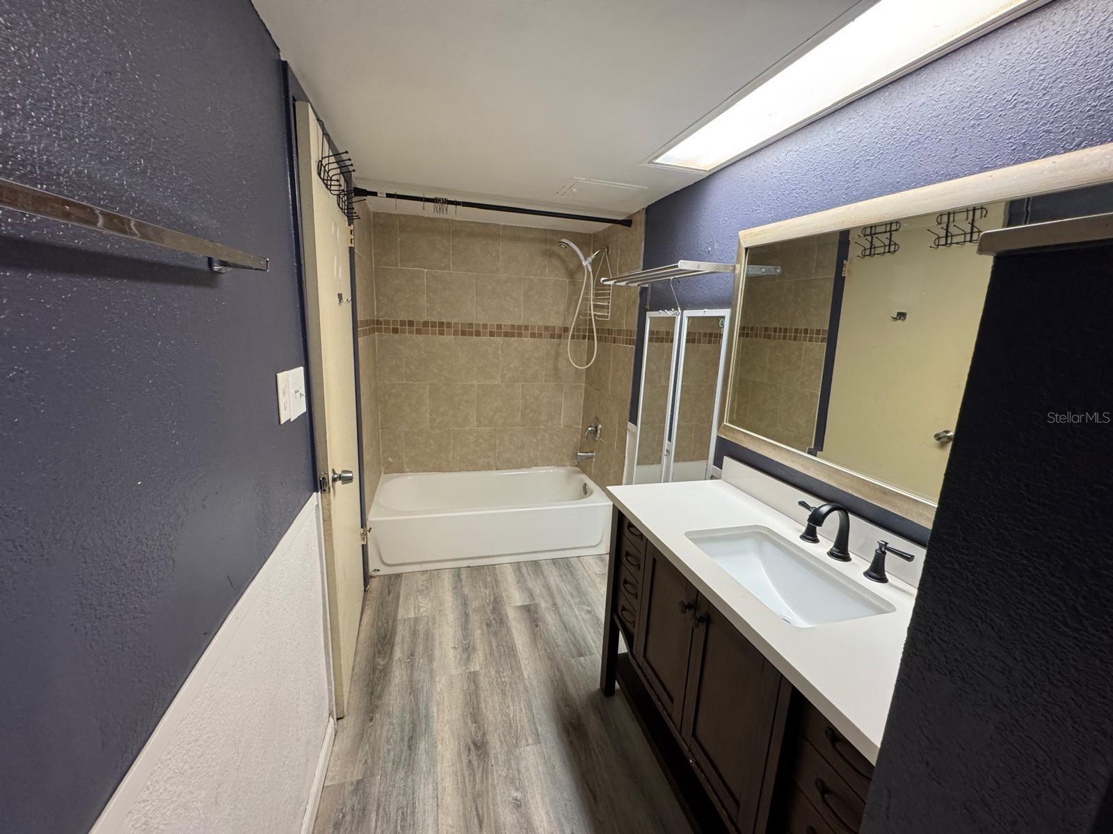 Image 5 of 13 For 8421 Orange Blossom Trail 420