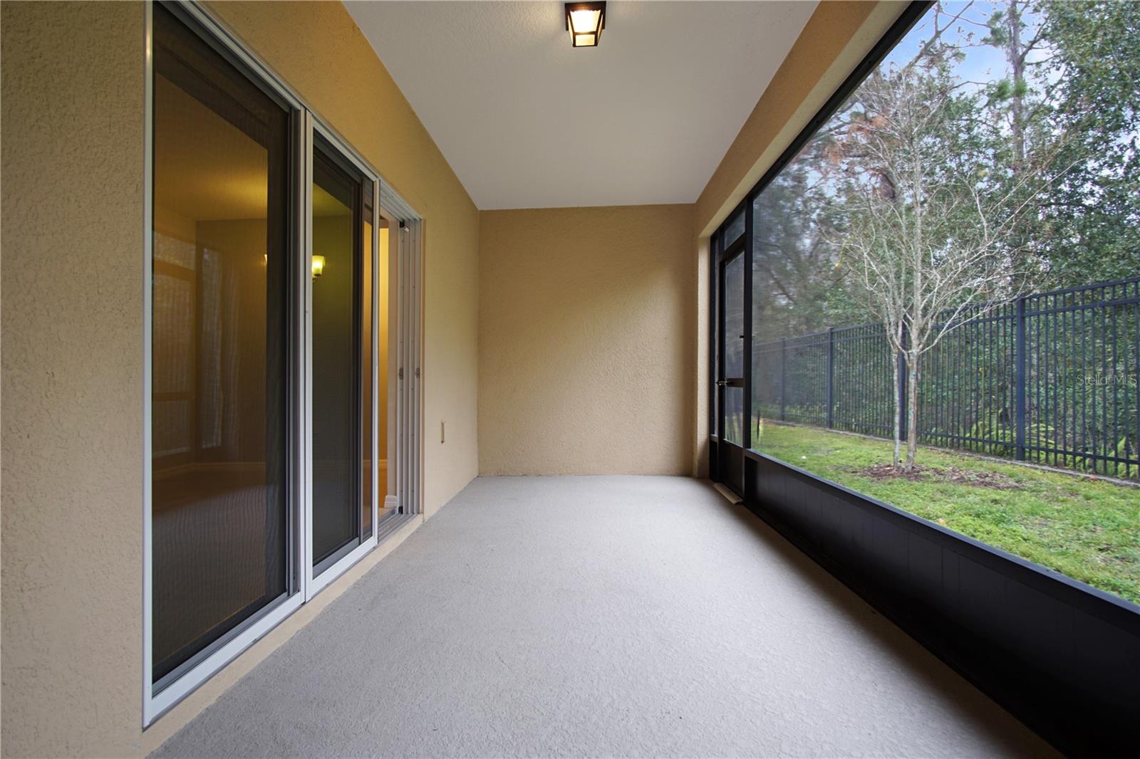 Image 24 of 30 For 467 Arbor Lakes Drive