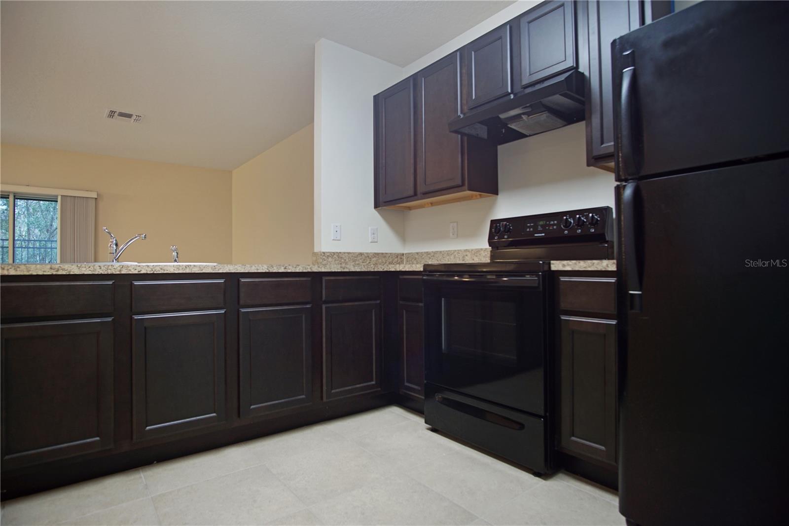 Image 4 of 30 For 467 Arbor Lakes Drive
