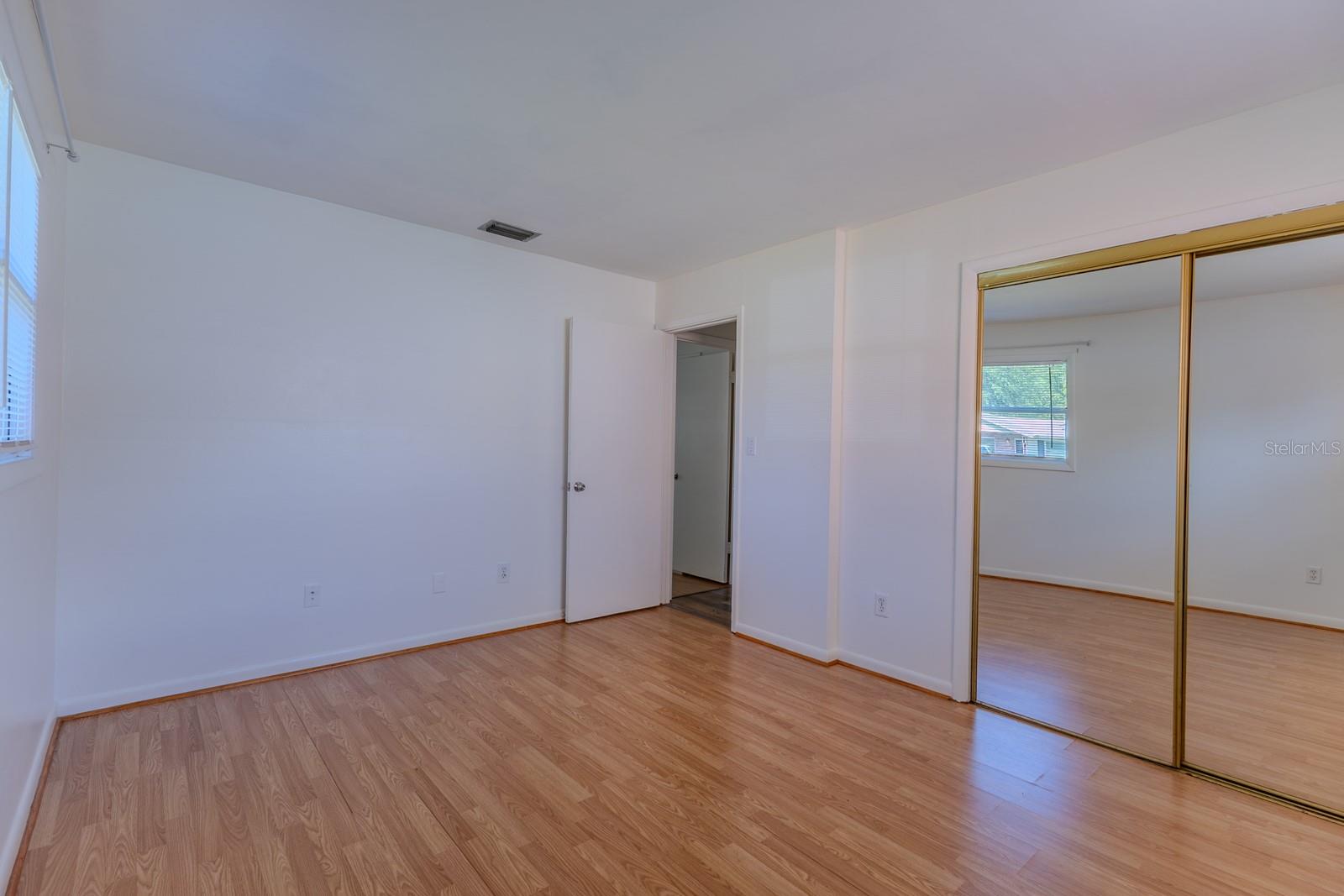 Image 11 of 31 For 212 Tenneessee Avenue