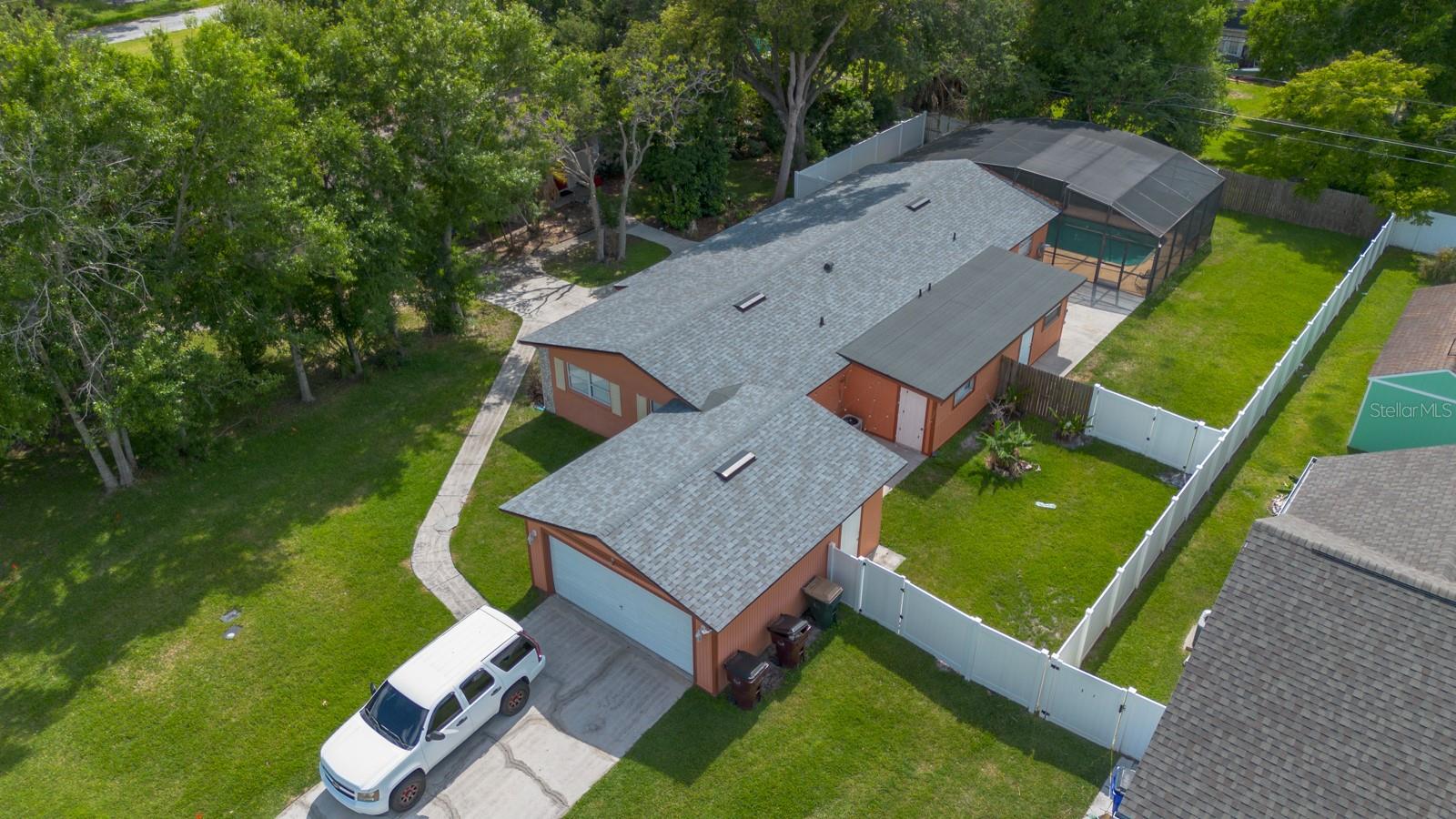 Image 3 of 31 For 212 Tenneessee Avenue