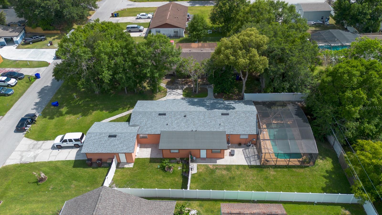Image 4 of 31 For 212 Tenneessee Avenue