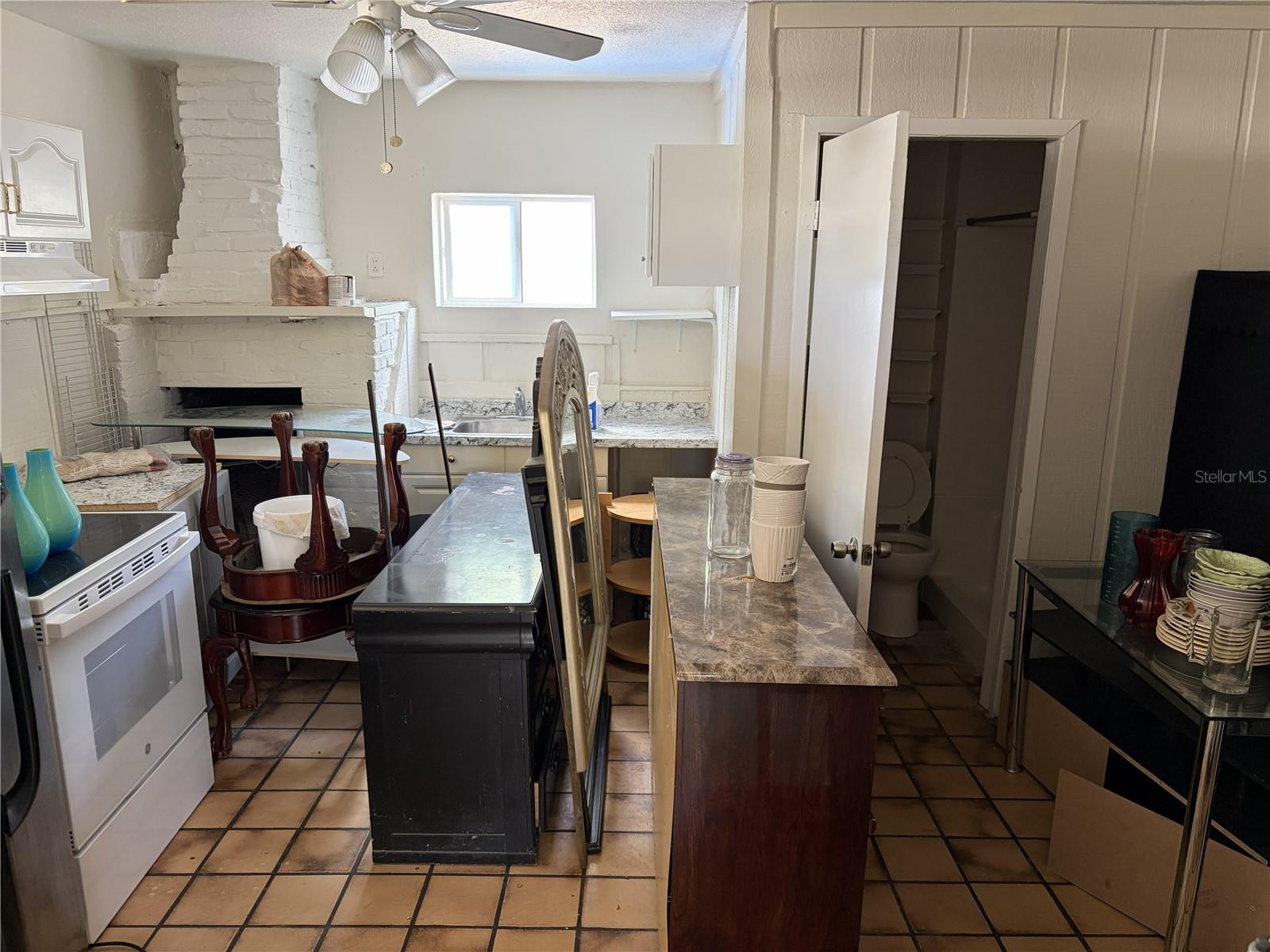 Image 11 of 14 For 4802 Curtis Street