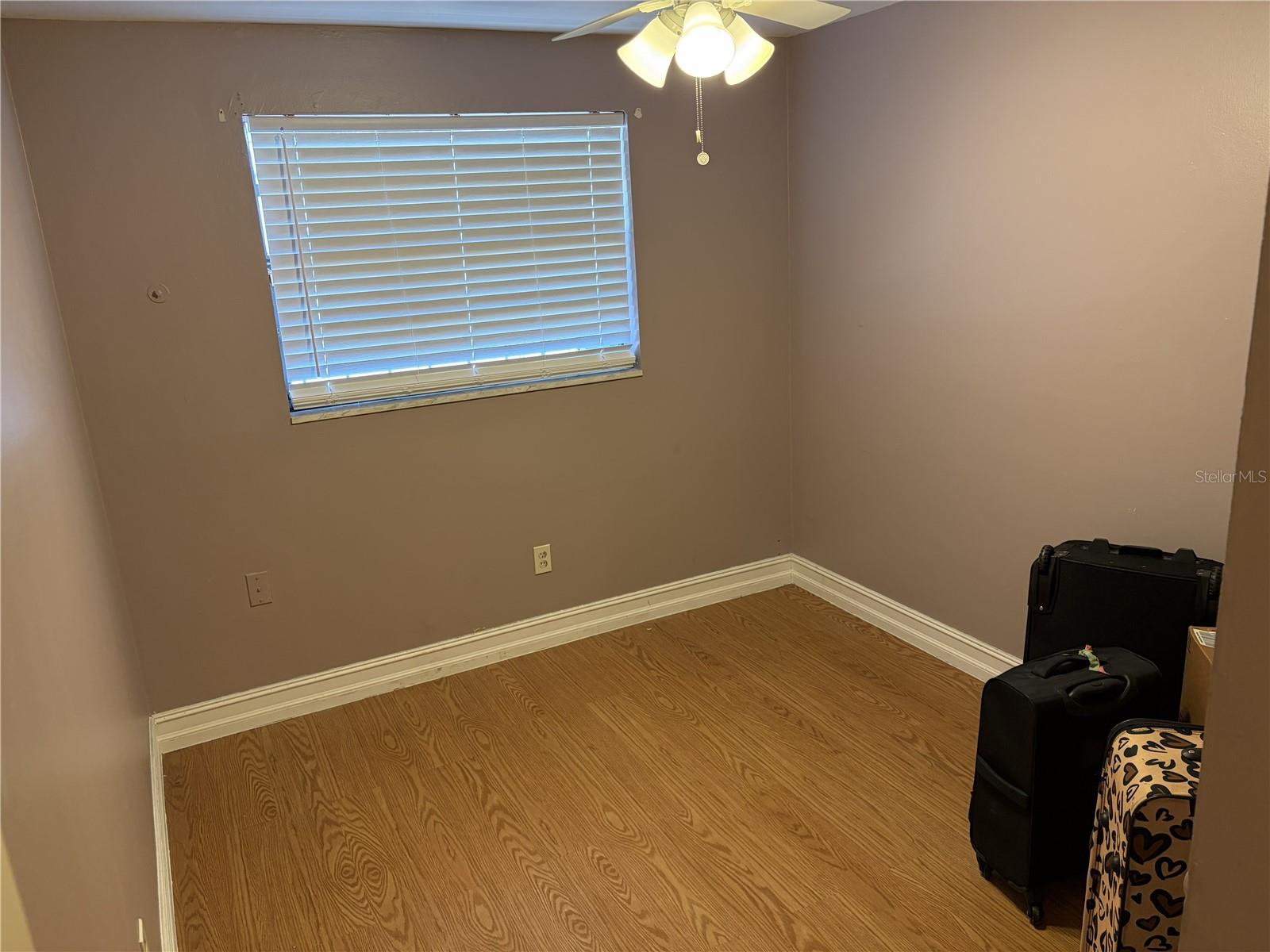 Image 7 of 14 For 4802 Curtis Street