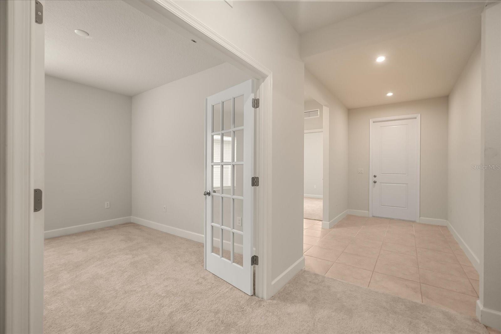 Image 16 of 48 For 357 Siesta Vista Court