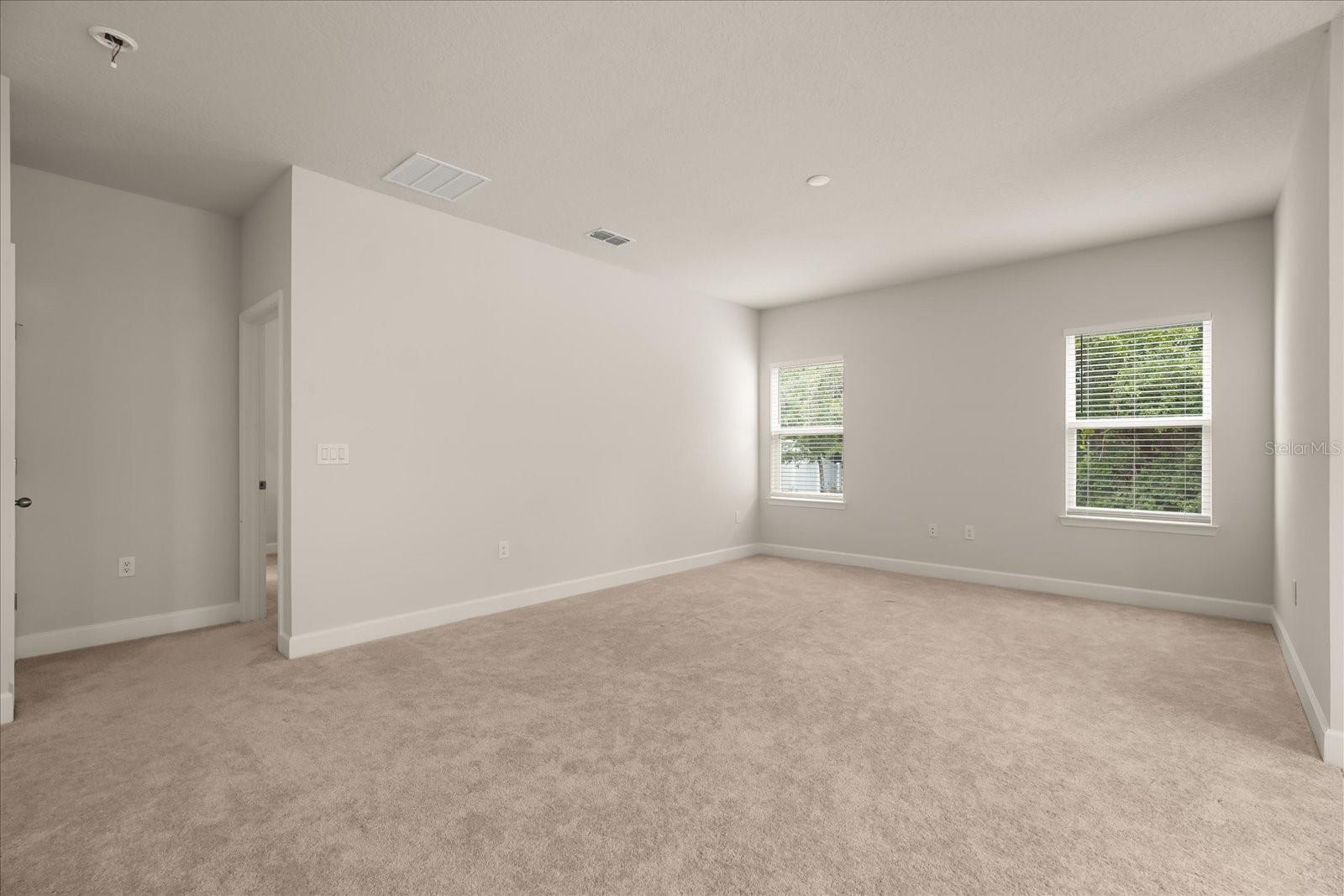 Image 22 of 48 For 357 Siesta Vista Court
