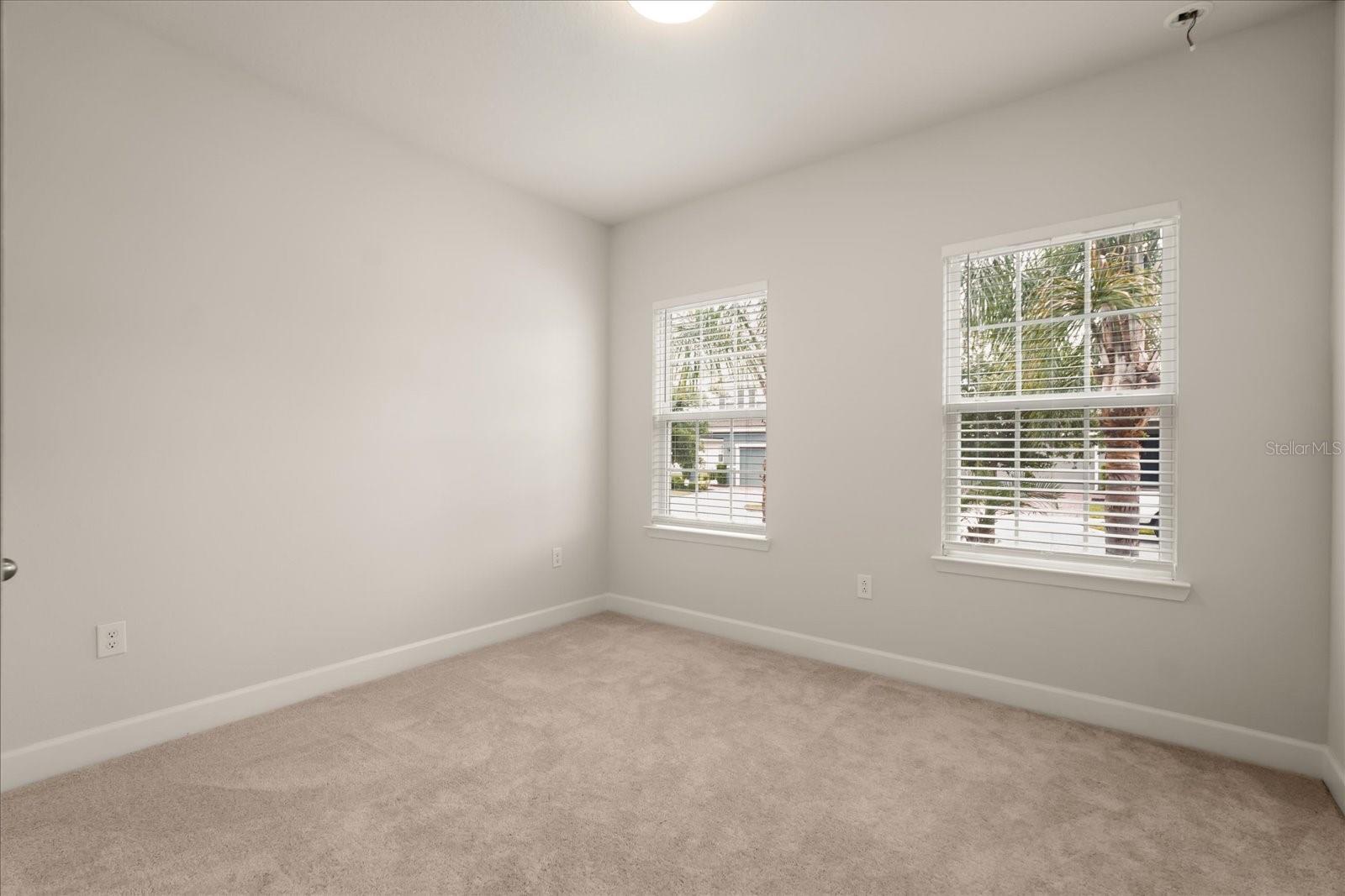 Image 30 of 48 For 357 Siesta Vista Court