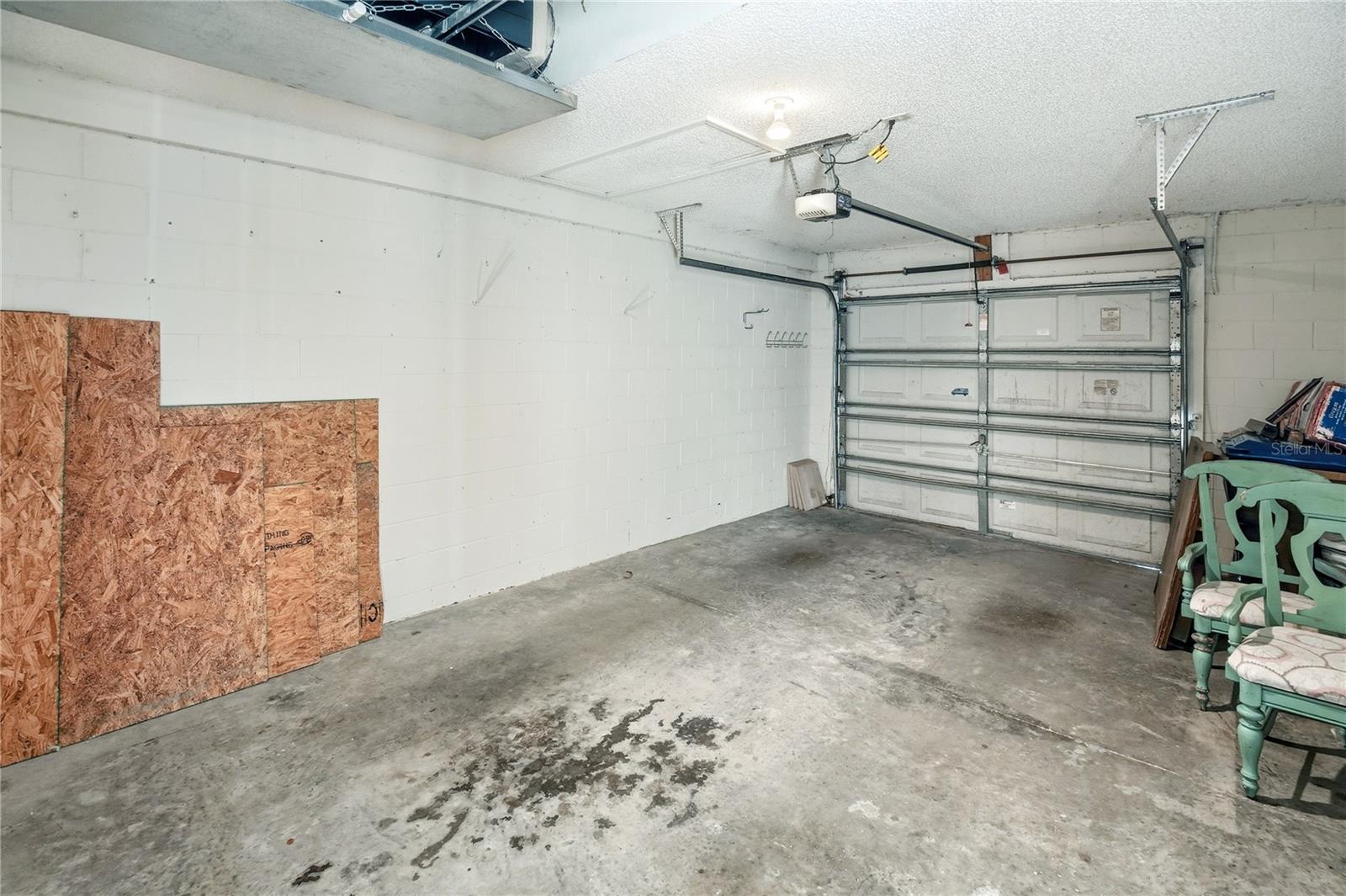 Image 14 of 20 For 177 Club Villas Lane