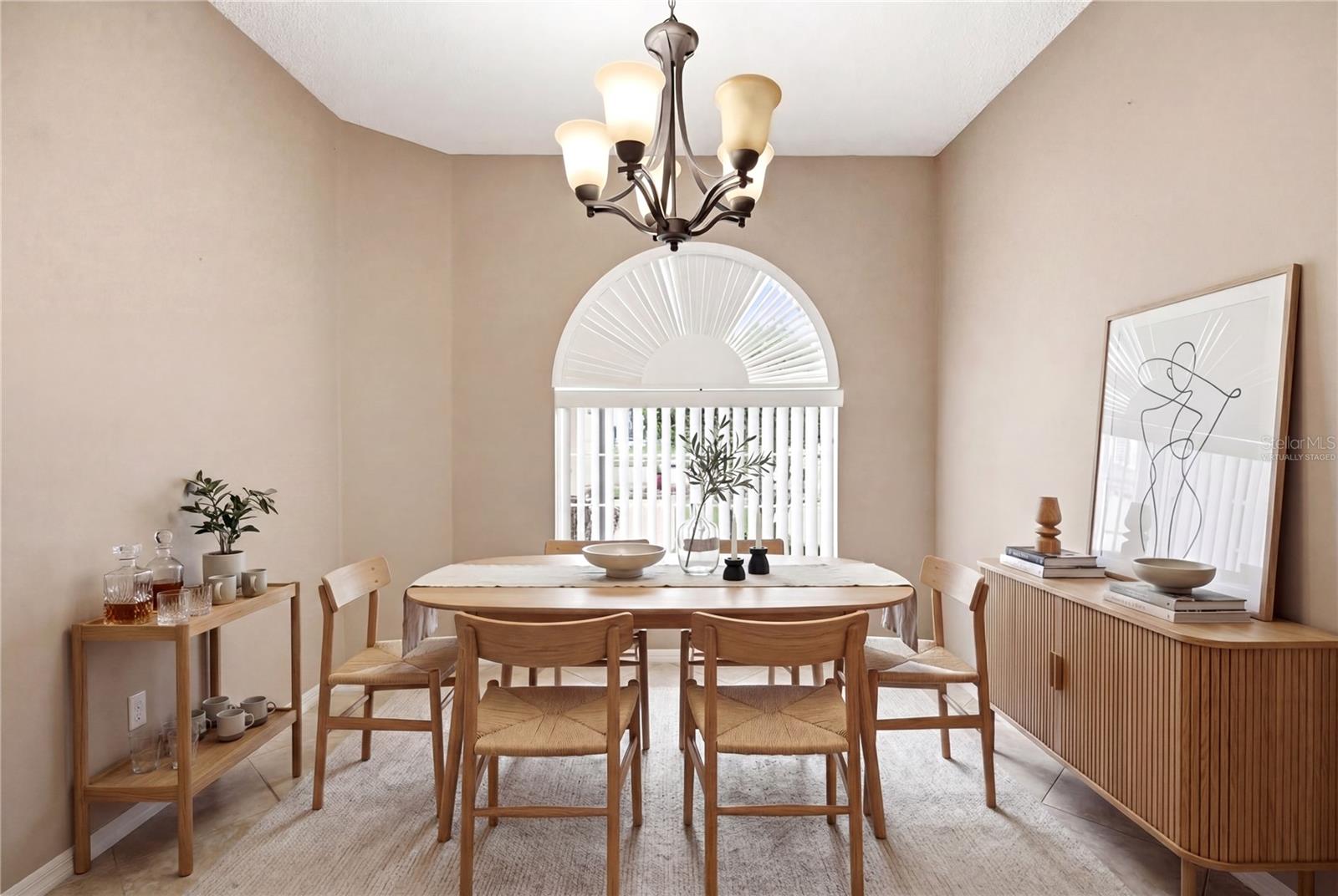 Image 5 of 20 For 177 Club Villas Lane