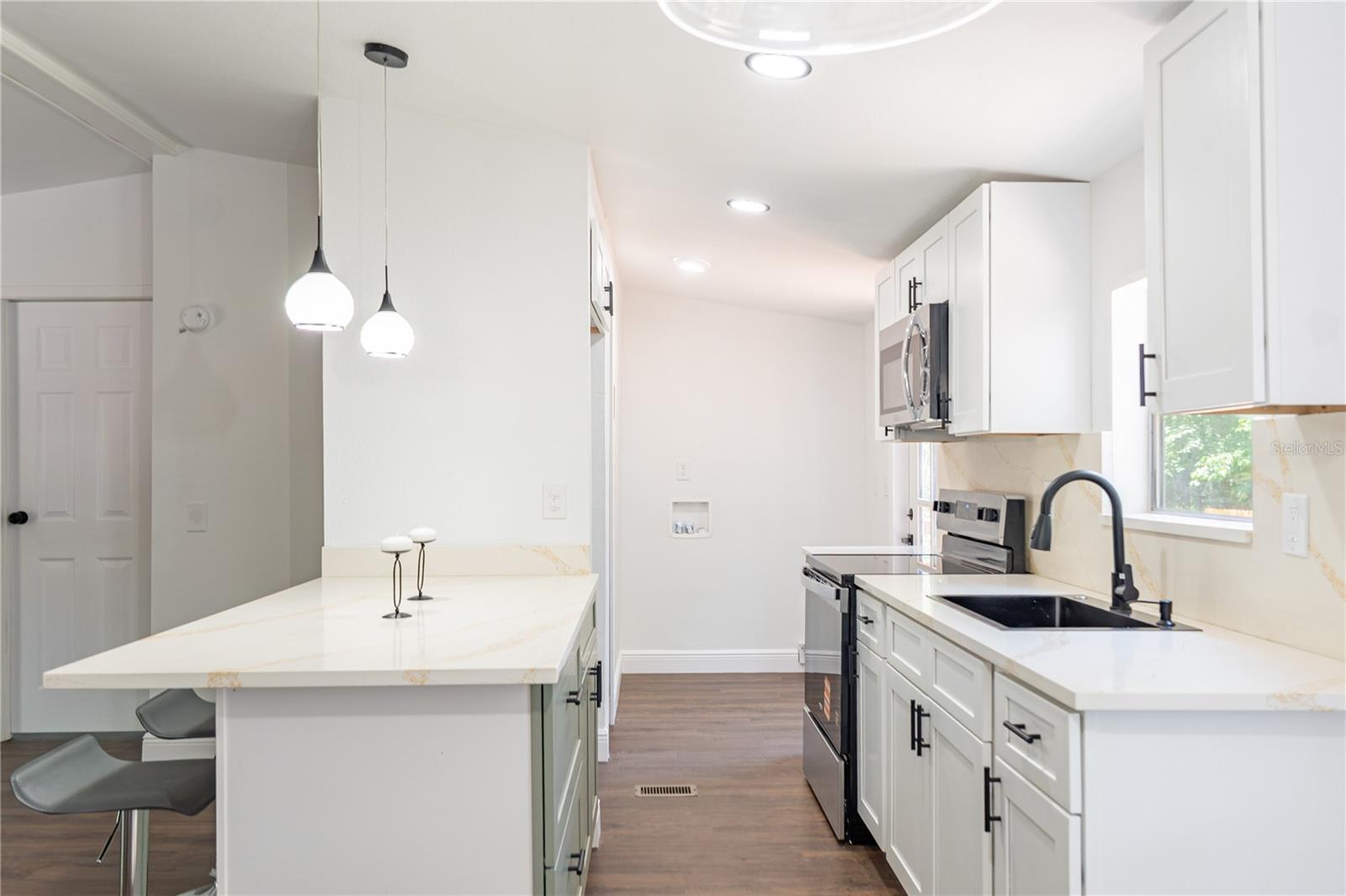Image 16 of 28 For 1809 162nd Street
