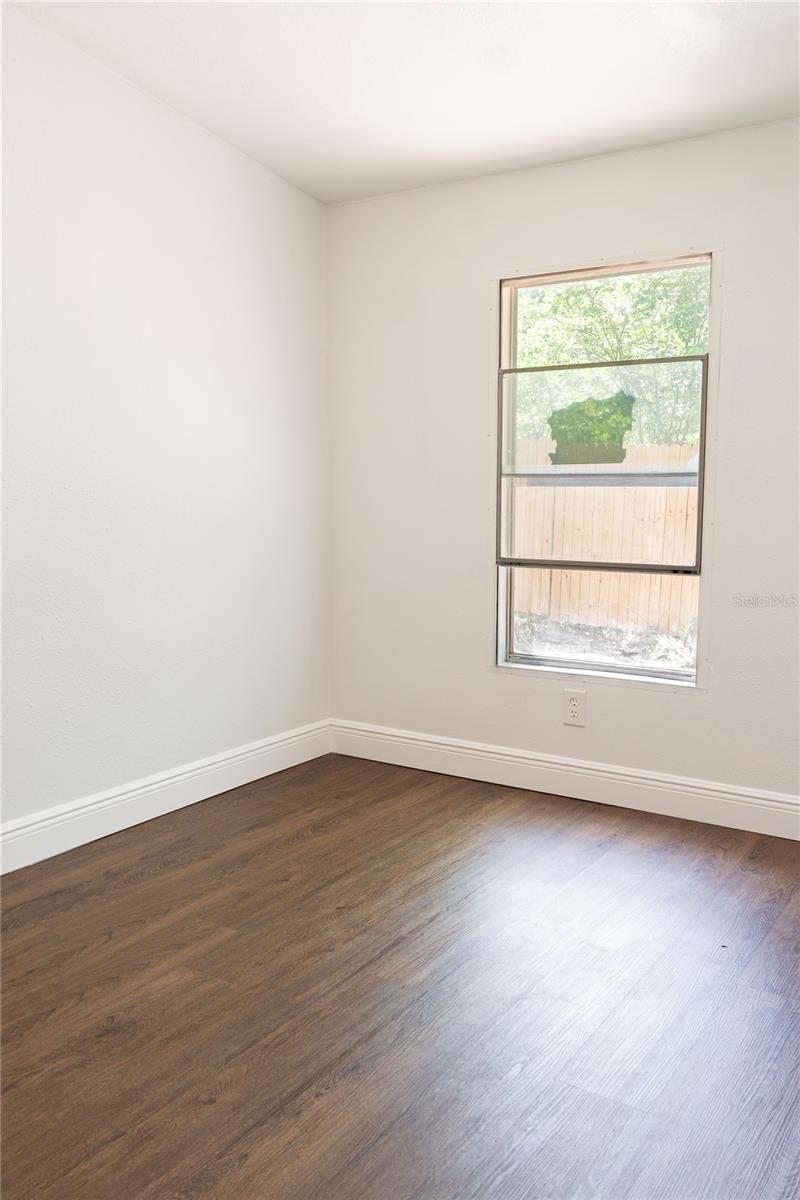 Image 18 of 28 For 1809 162nd Street