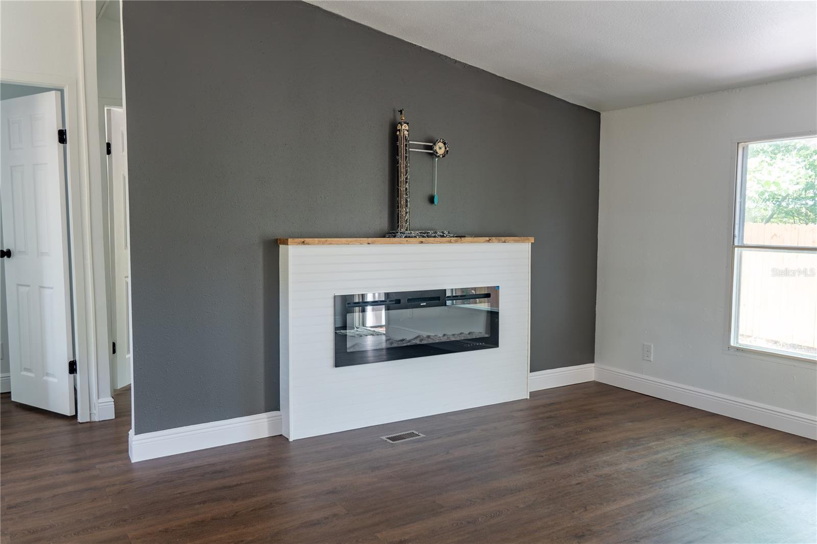 Image 9 of 28 For 1809 162nd Street