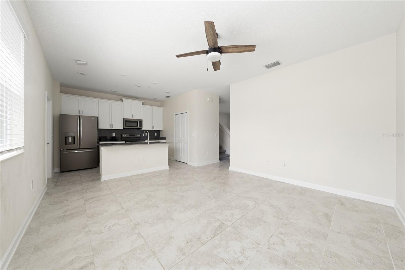 Image 11 of 31 For 12124 Sonnet Avenue