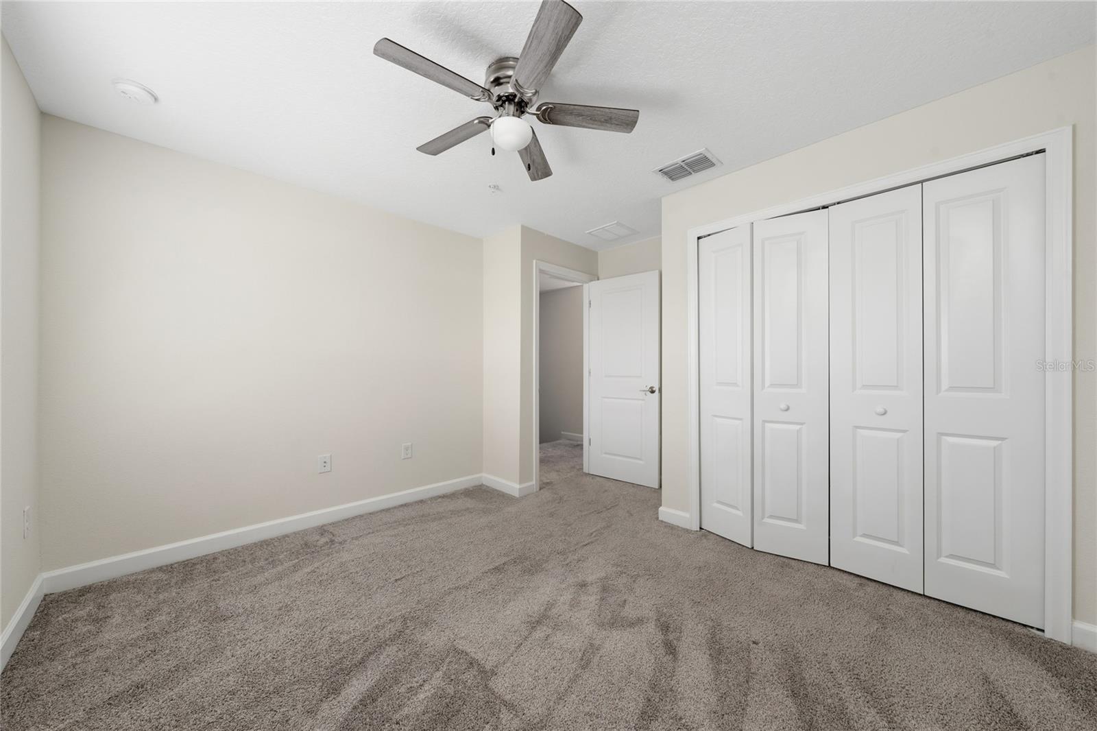 Image 21 of 31 For 12124 Sonnet Avenue