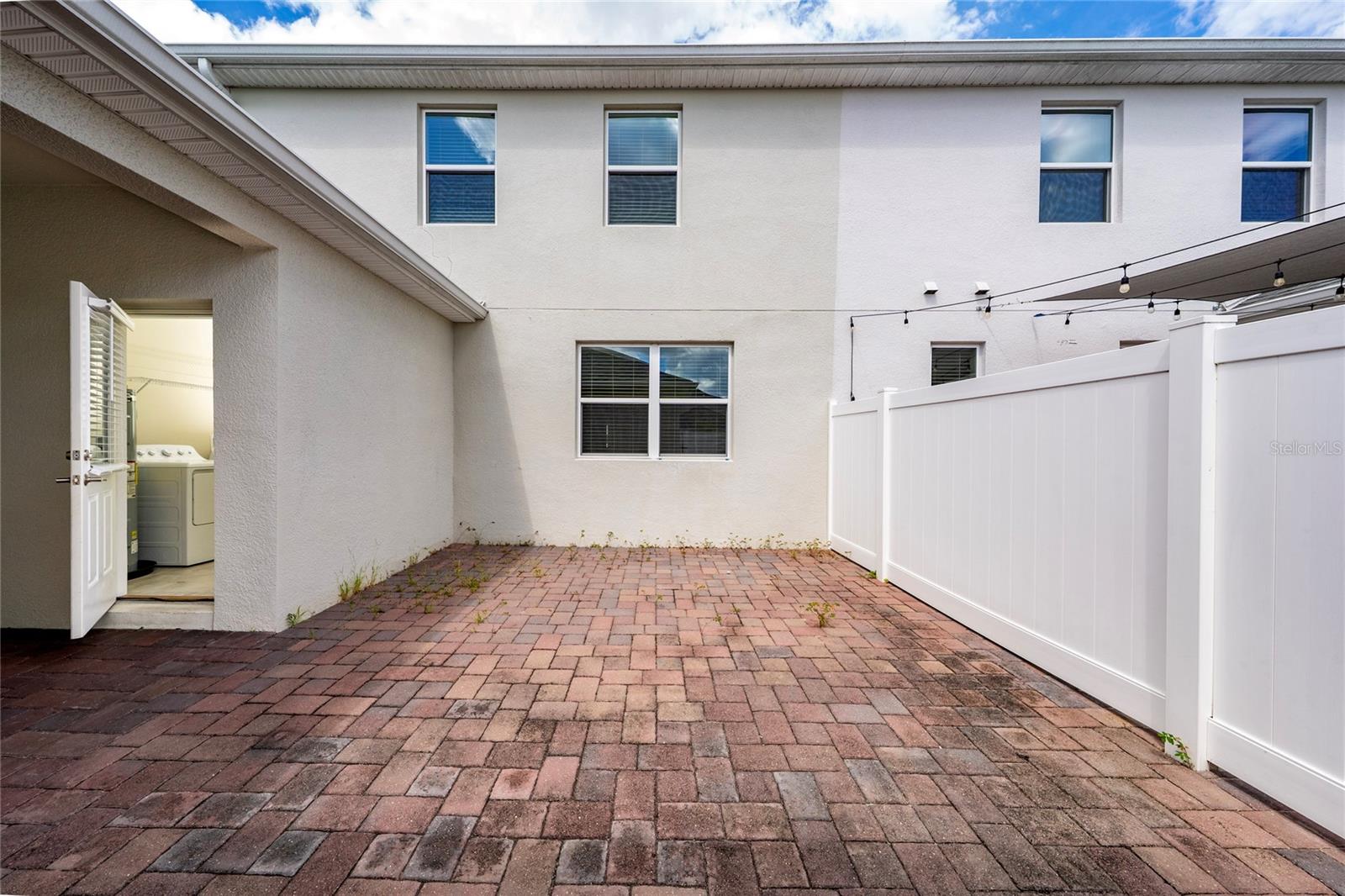 Image 26 of 31 For 12124 Sonnet Avenue