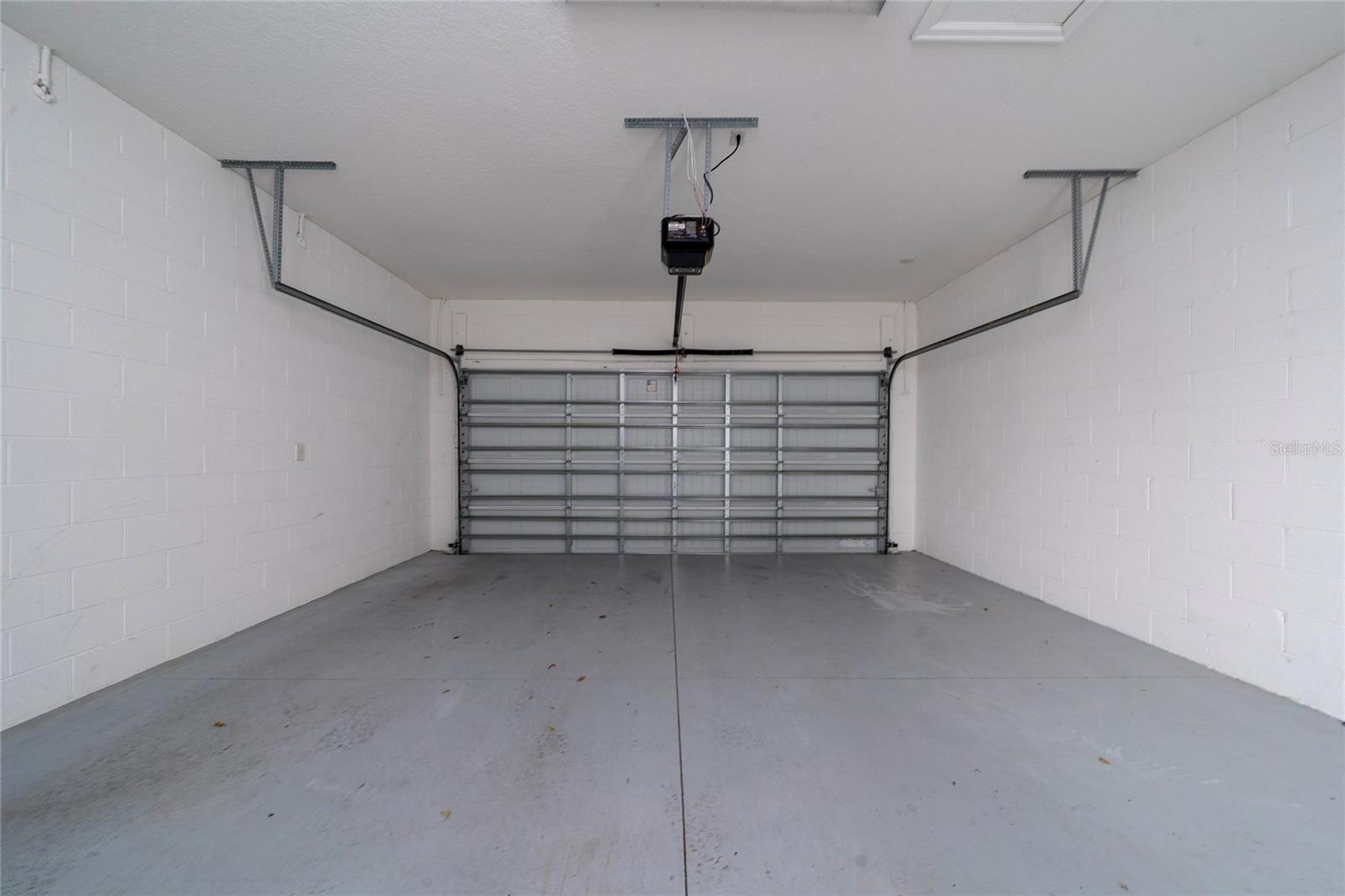 Image 29 of 31 For 12124 Sonnet Avenue