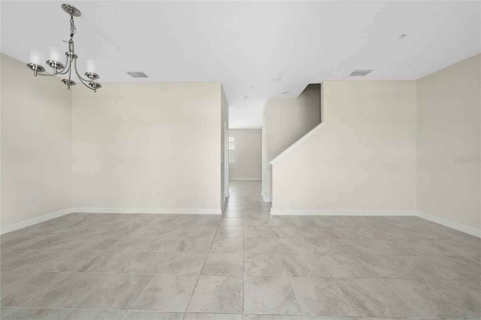 Image 3 of 31 For 12124 Sonnet Avenue