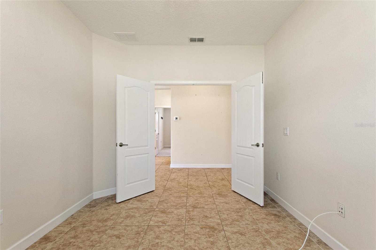 Image 13 of 76 For 1379 Palmetto Dunes Street