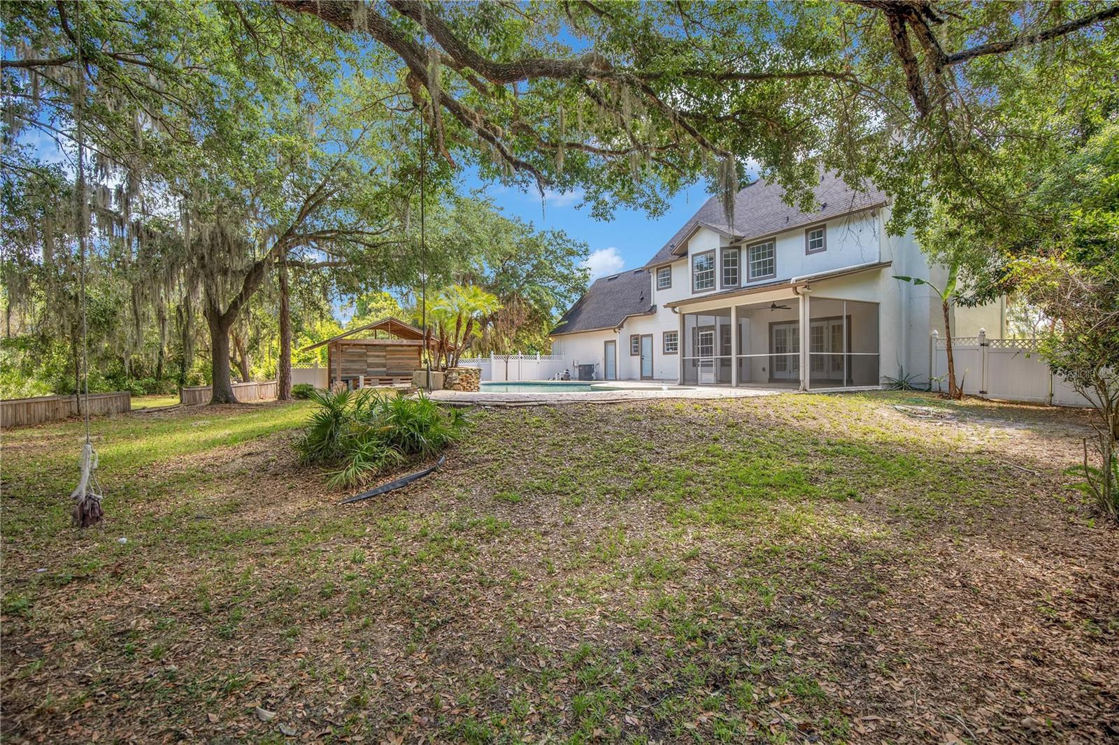 Image 10 of 34 For 12200 Treetop Court