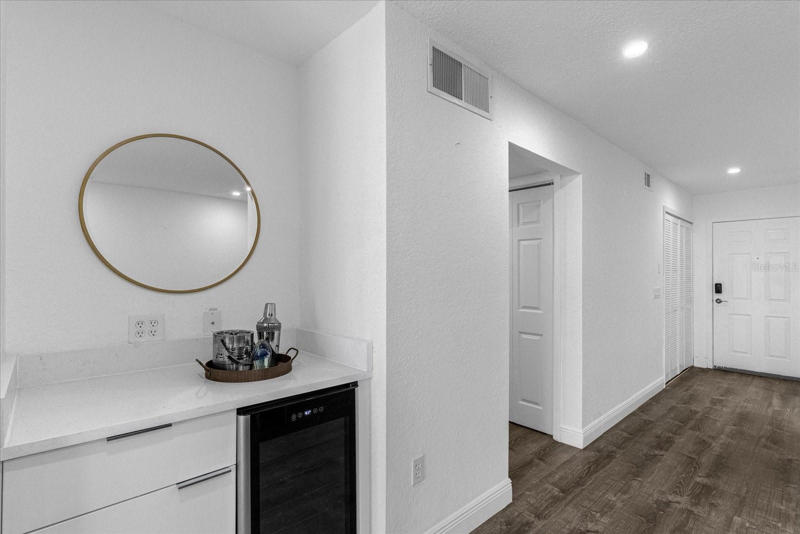 Image 11 of 25 For 14036 Fairway Island Dr  1513