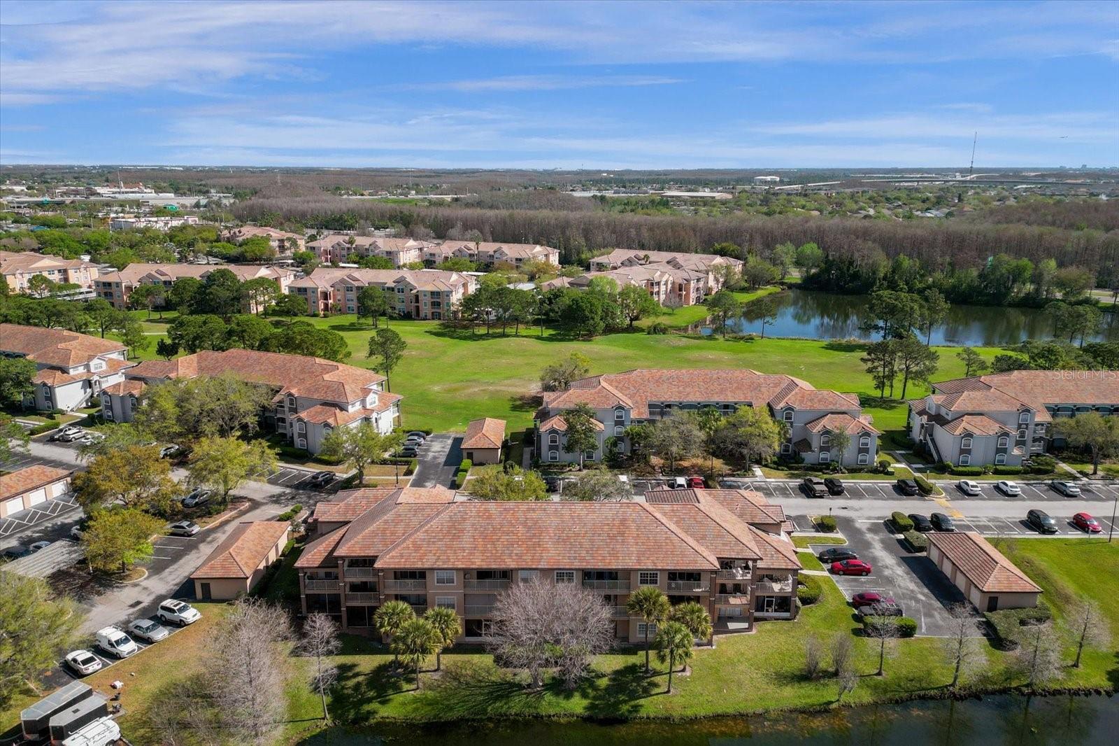 Image 25 of 25 For 14036 Fairway Island Dr  1513