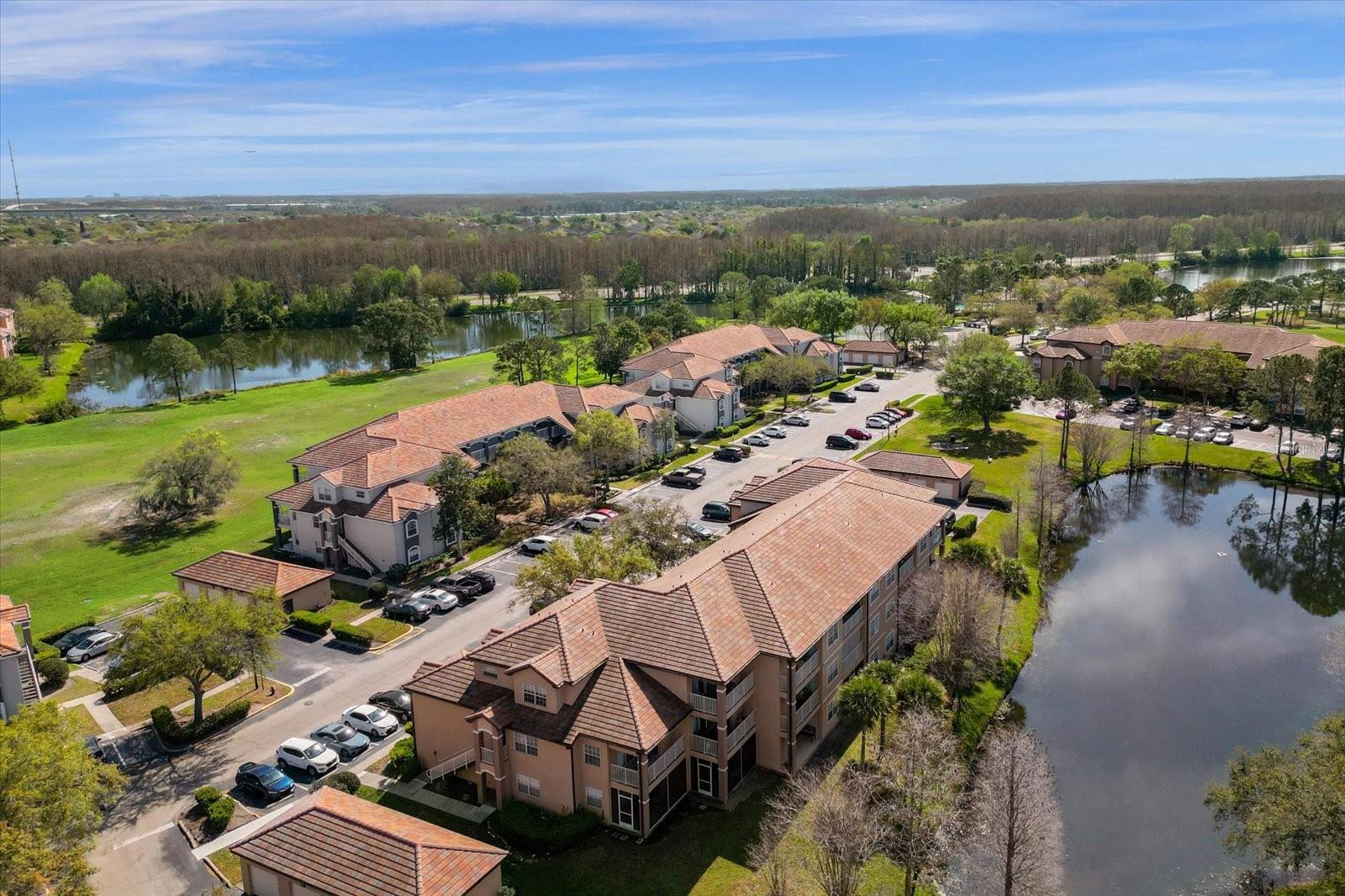 Image 3 of 25 For 14036 Fairway Island Dr  1513