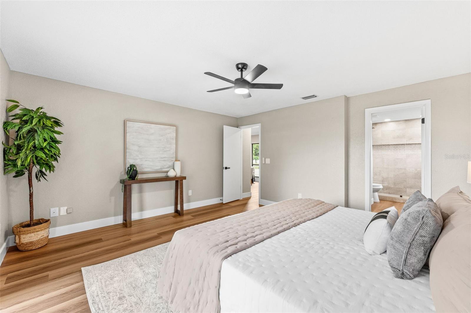 Image 17 of 36 For 117 Poinciana Road
