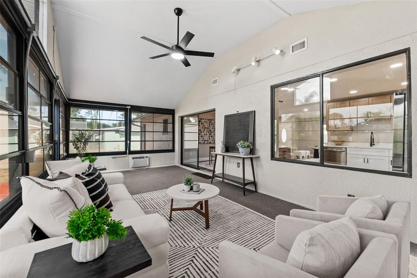Image 30 of 36 For 117 Poinciana Road