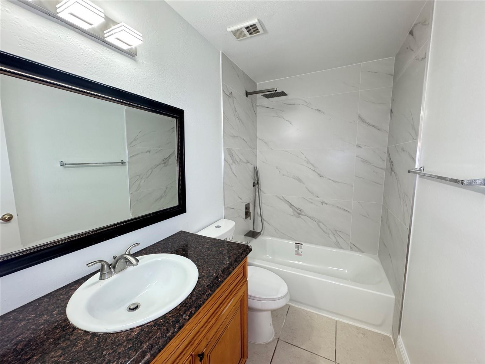 Image 10 of 14 For 3038 Parkway Boulevard 208