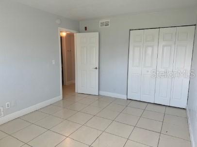 Image 8 of 17 For 900 Peninsula Drive 208