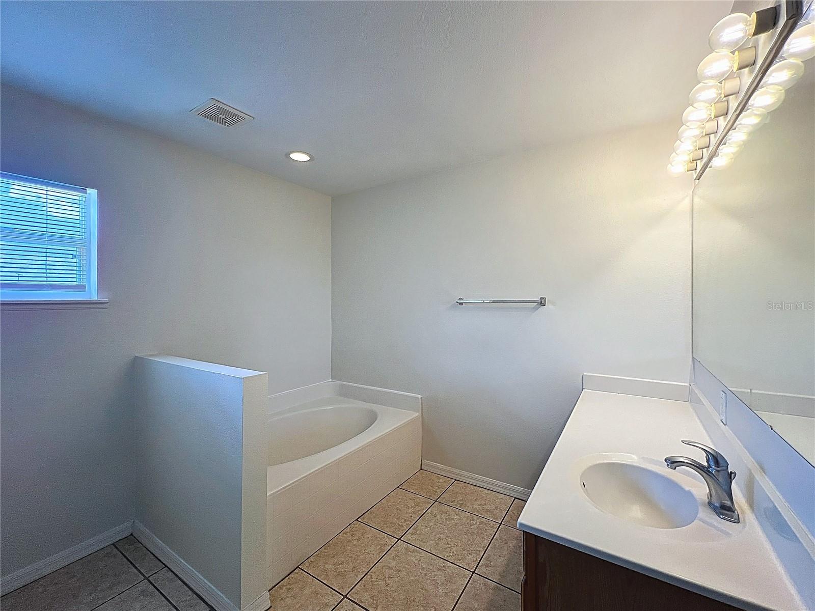 Image 12 of 24 For 6004 Kaley Drive