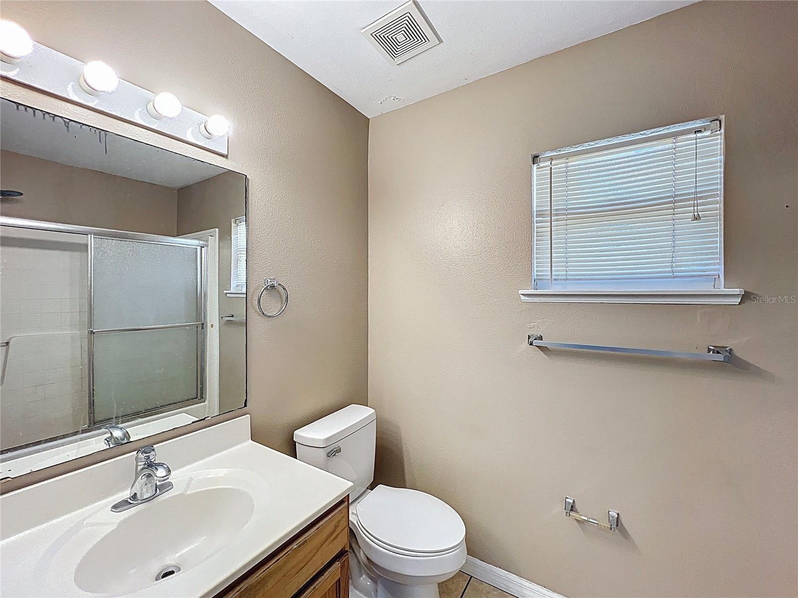 Image 20 of 24 For 6004 Kaley Drive