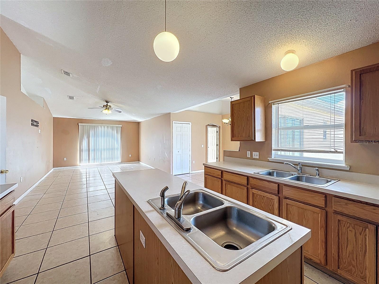 Image 4 of 24 For 6004 Kaley Drive