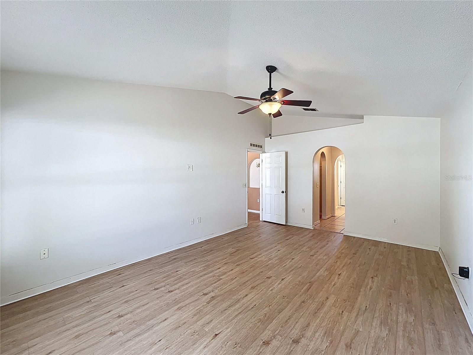 Image 9 of 24 For 6004 Kaley Drive