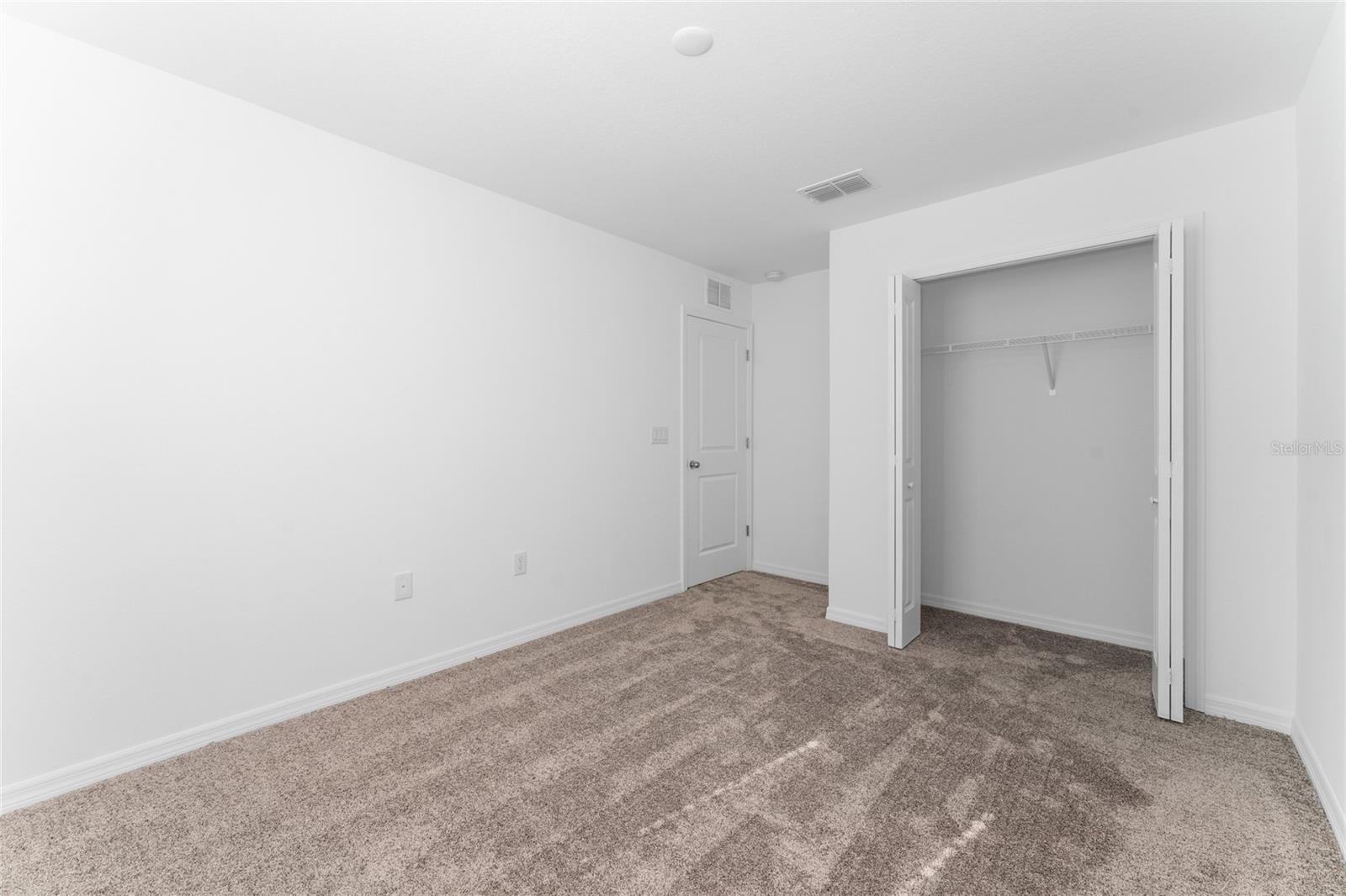 Image 15 of 36 For 606 Bell Prairie Circle