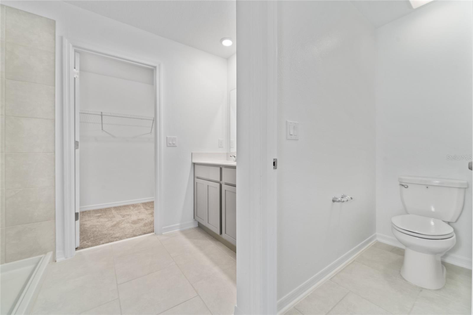 Image 16 of 36 For 606 Bell Prairie Circle