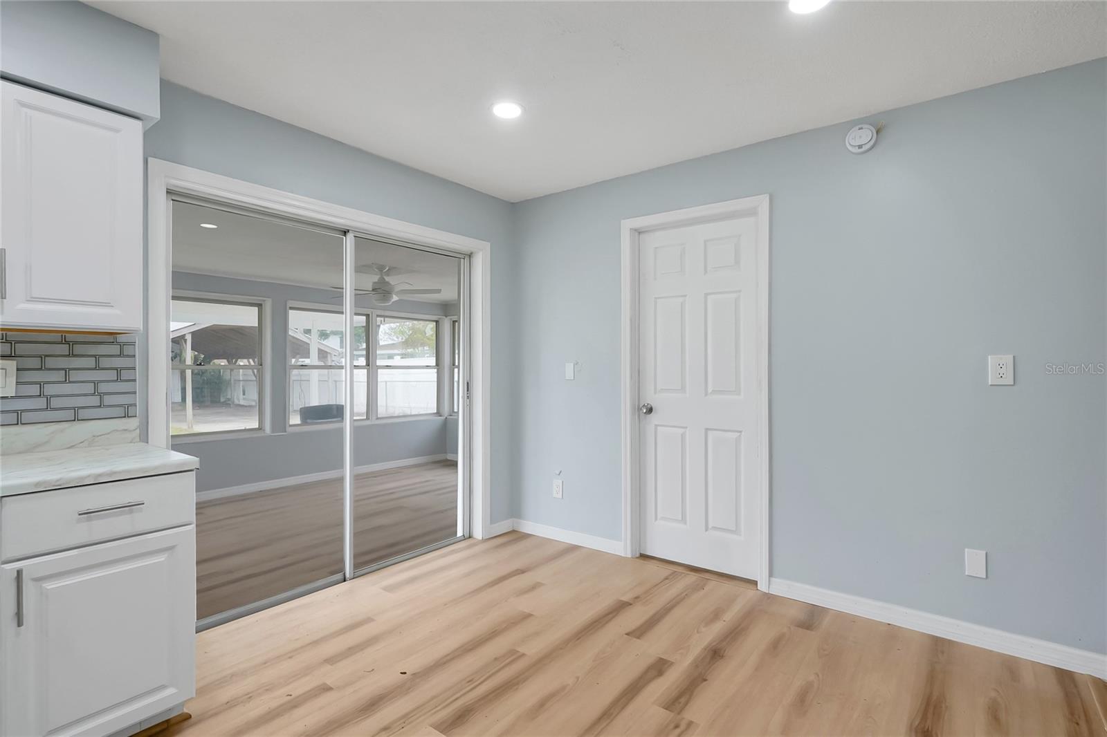 Image 16 of 42 For 825 Avenue Y Avenue Nw