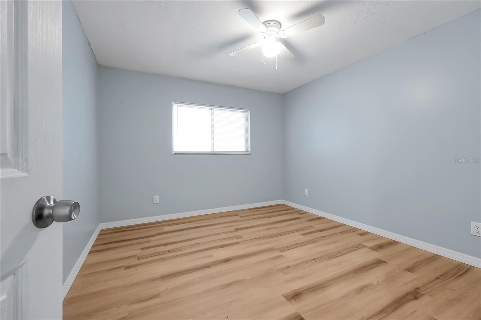 Image 23 of 42 For 825 Avenue Y Avenue Nw