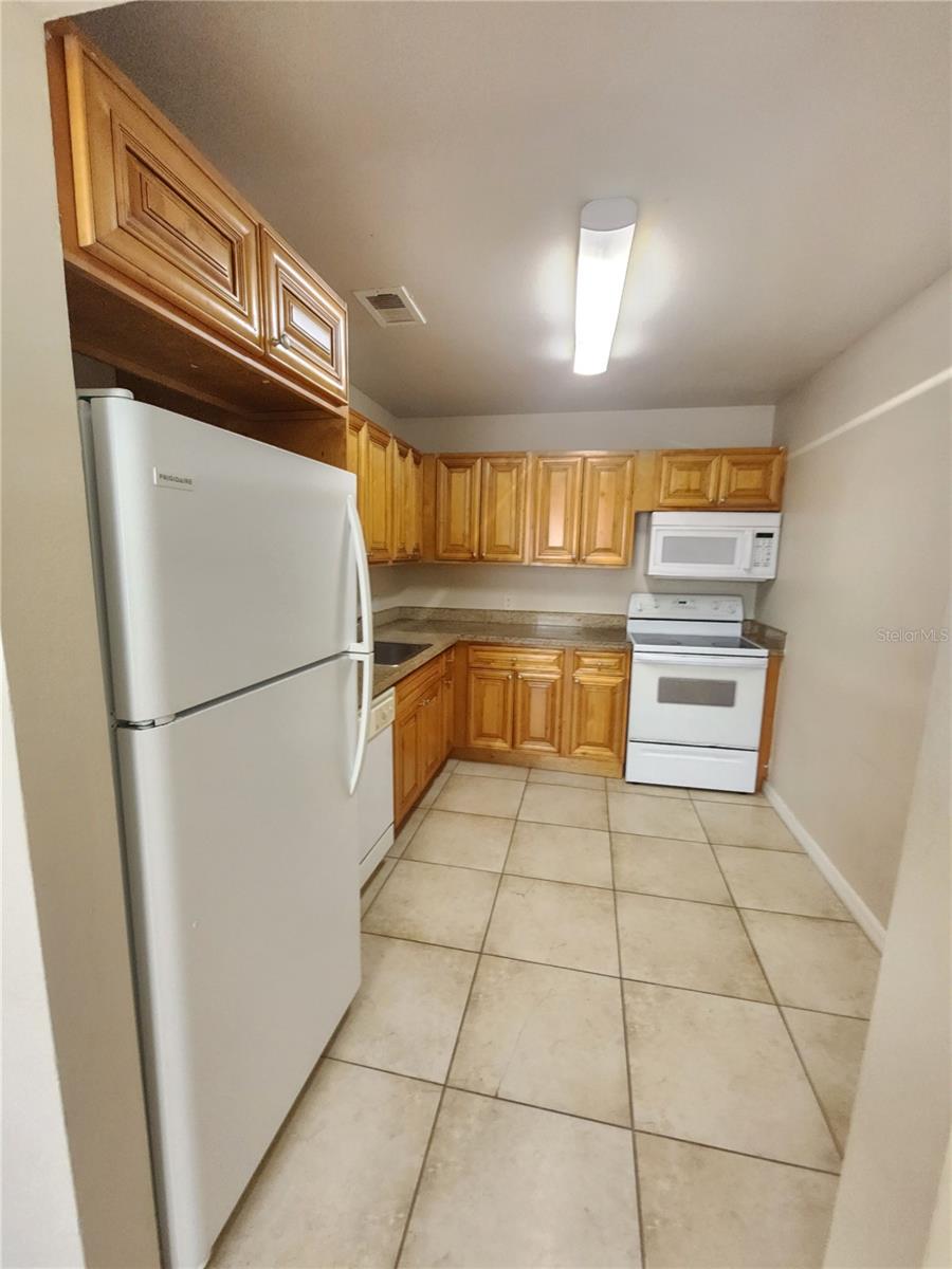 Image 10 of 11 For 4106 Dijon Drive 4106e
