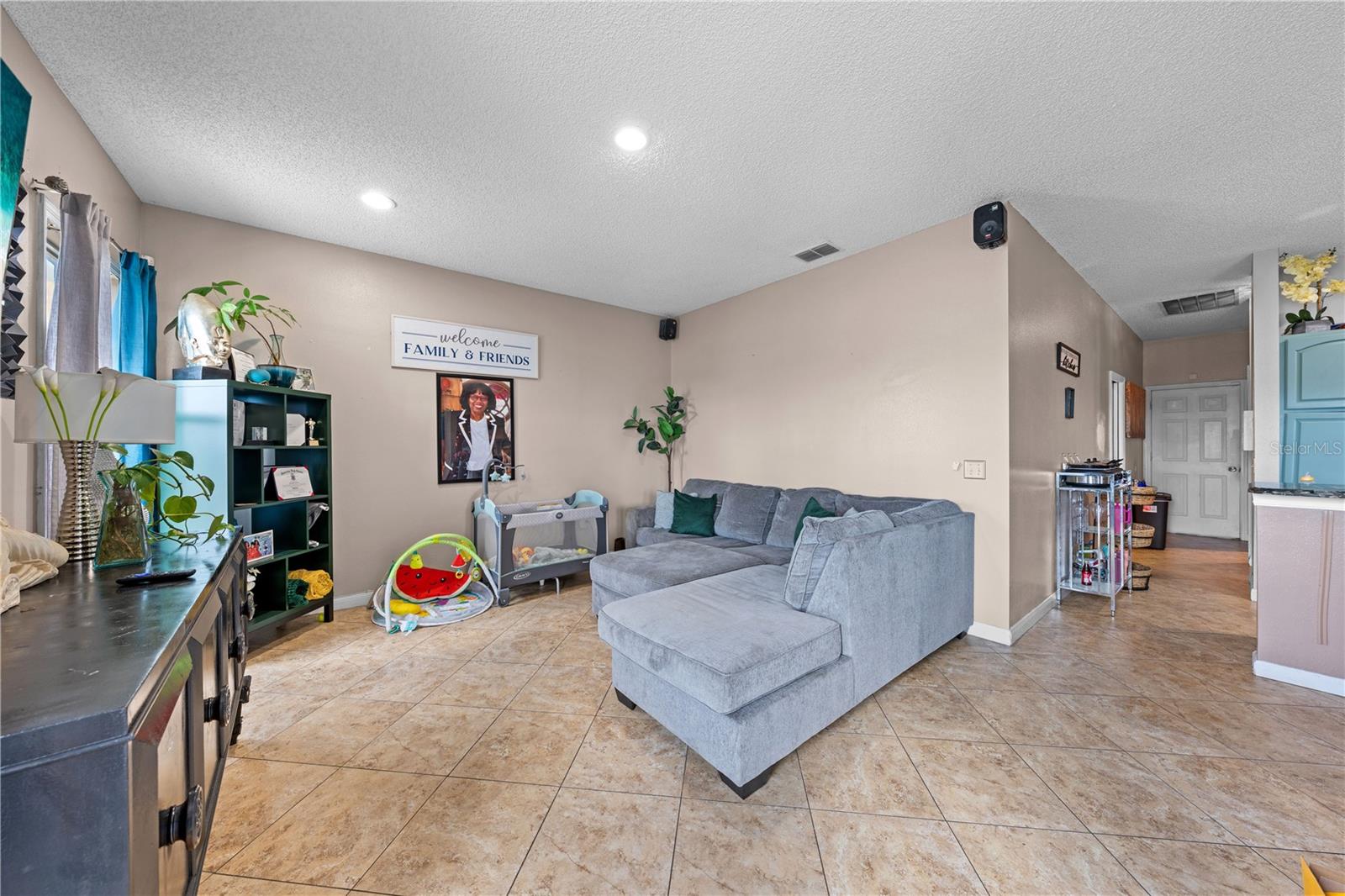 Image 22 of 60 For 442 Tamarind Parke Lane