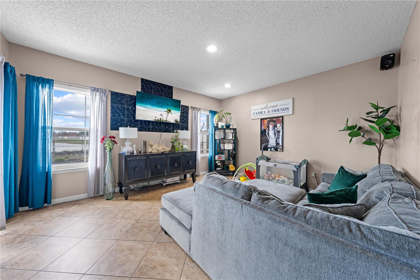 Image 23 of 60 For 442 Tamarind Parke Lane